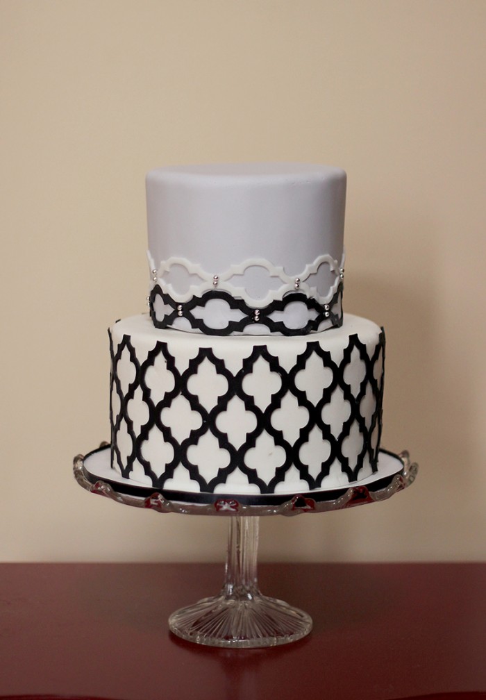 Couture Cakery - Quatrefoil Cake