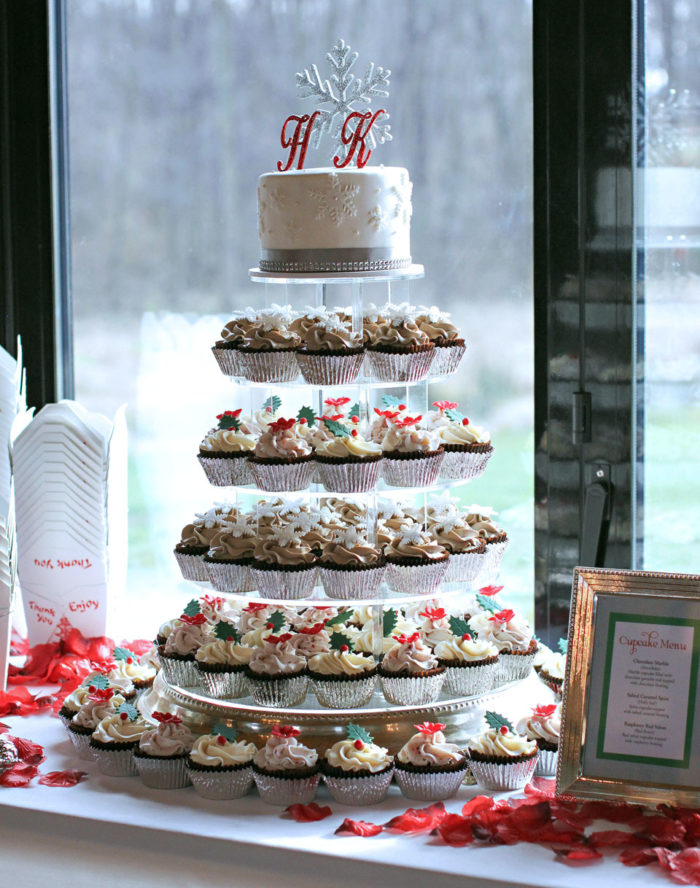 Hailee and Kyle Wedding Cupcakes